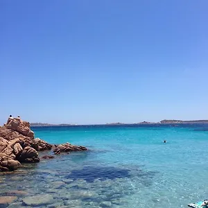 https://appartamenti-stella-di-mare.in-sardinia.net