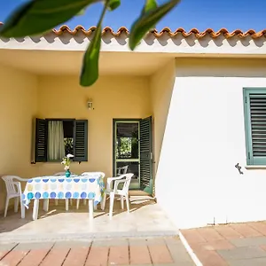 https://i-giardini-di-cala-dambra.in-sardinia.net